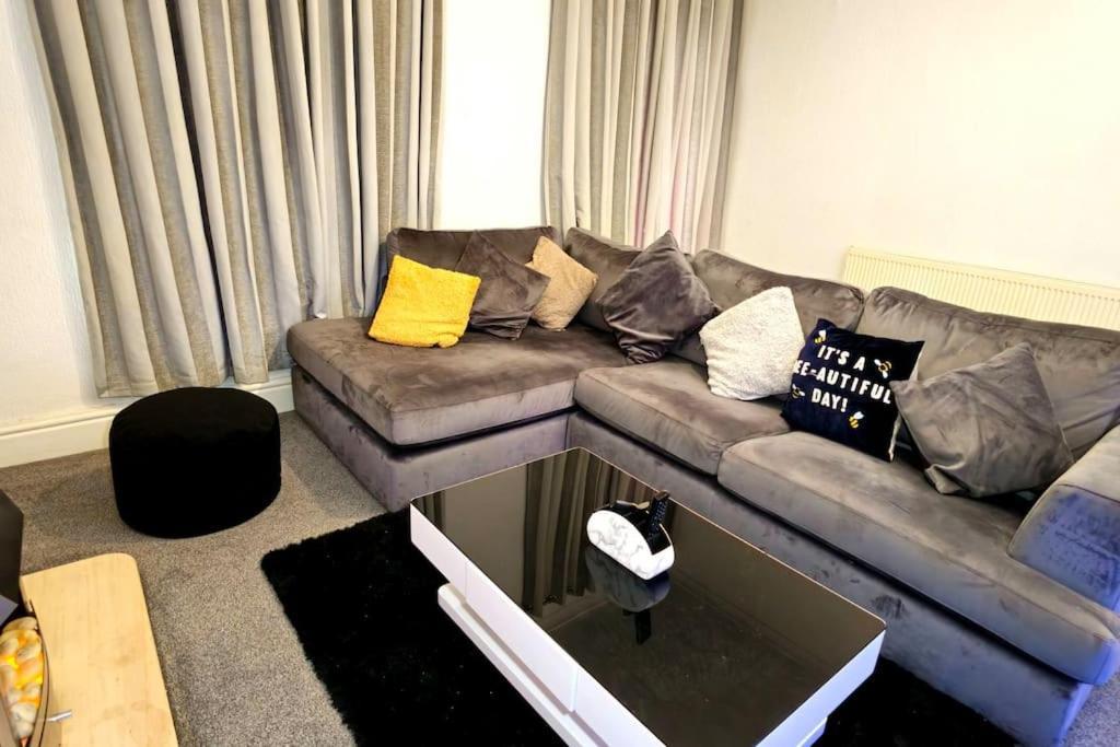 Apartment Very Cozy 1 Bedroom Flat *